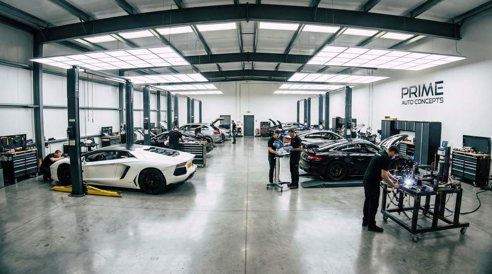 暗网视频：探秘修车改装工厂